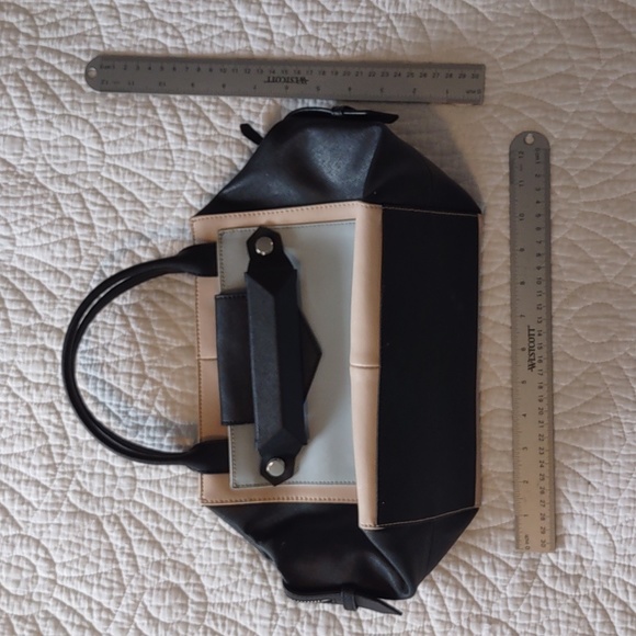 Two Botkier bags - Picture 2 of 7